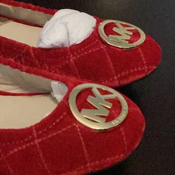 Michael Kors Woman's Fulton Quilted Ballet Flat Velvet, Red. NWOT. No original📦 - Picture 9 of 14